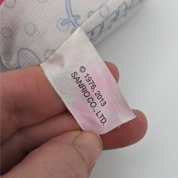 2013 Sanrio 7" Color Me Graffiti Hello Kitty Doll Target Exclusive Blip Toys - Picture 8 of 13